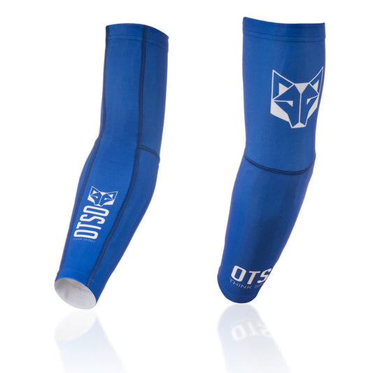 Mangas - Electric Blue & White